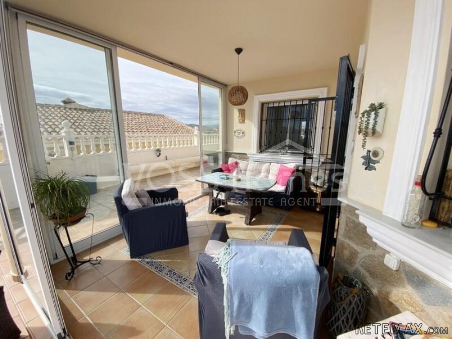 NEW & EXCLUSIVE LISTING TO VOSS HOMES - A lovingly.. - 14