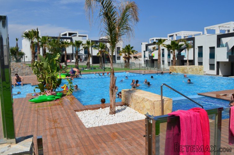 Are you looking for a nice, modern apartment where the..