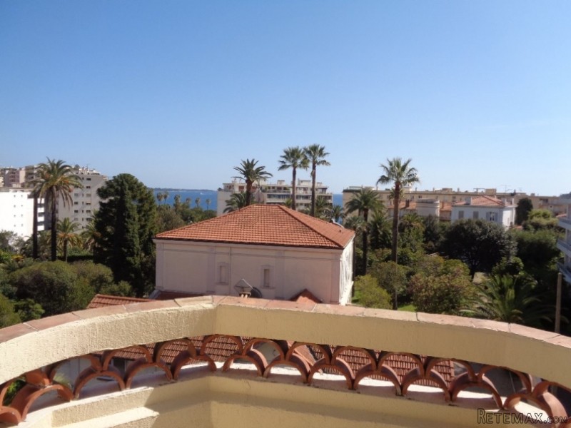 9 Bedroom House For Sale