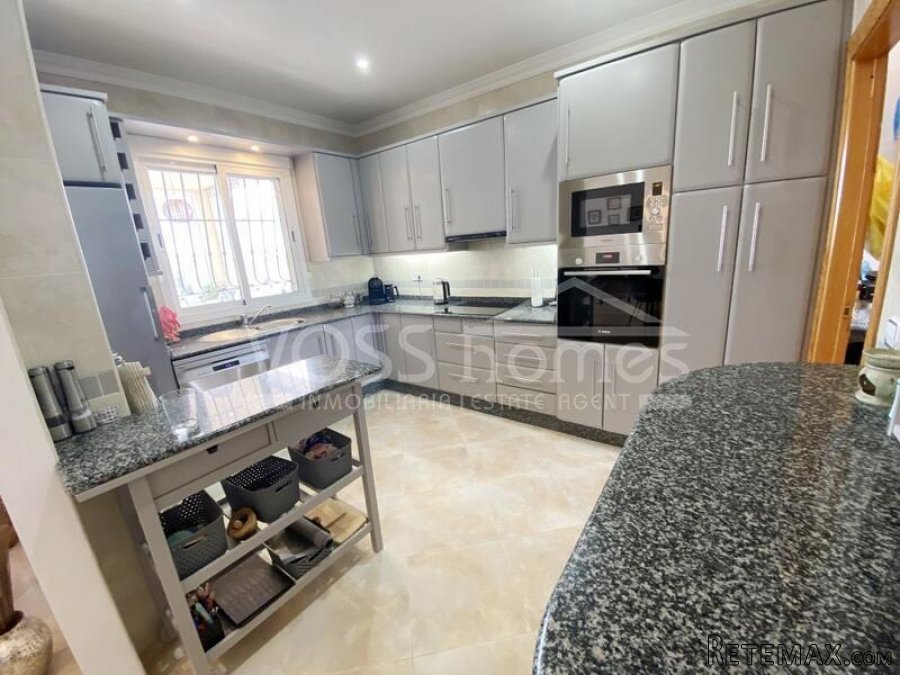 NEW & EXCLUSIVE LISTING TO VOSS HOMES - A lovingly.. - 17