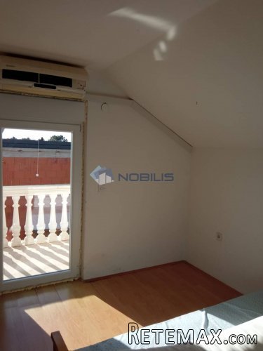 Peroj,stan u kući,70m2,dn+kuh.+blag+2kupat.+s.soba,terasa - 7