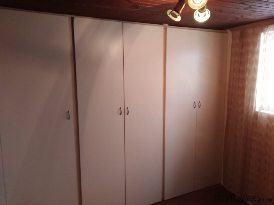Prodajem opremljenu kucu Obrenovac-Baric - 17