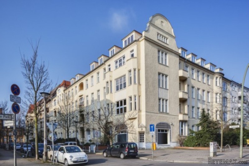 Spacious Apartment nearby the Spree