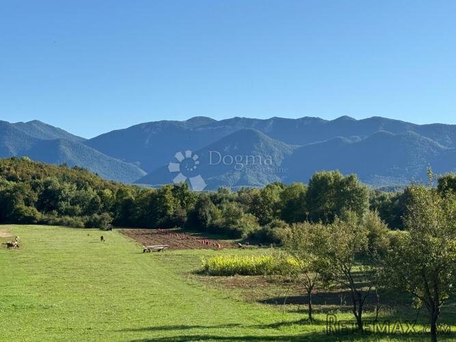 GRAĐEVINSKO ZEMLJIŠTE SA POGLEDOM NA VELEBIT PODOŠTRA GOSPI - 2