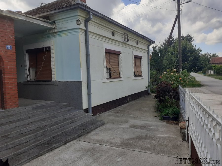 Prodajem kucu Skobalj-Smederevo - 2