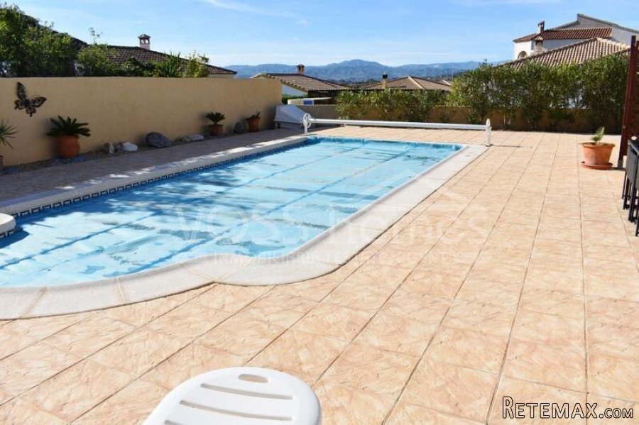 NEW & EXCLUSIVE LISTING TO VOSS HOMES - An Amazing.. - 4