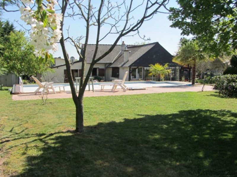 Country House with Pond and Pool