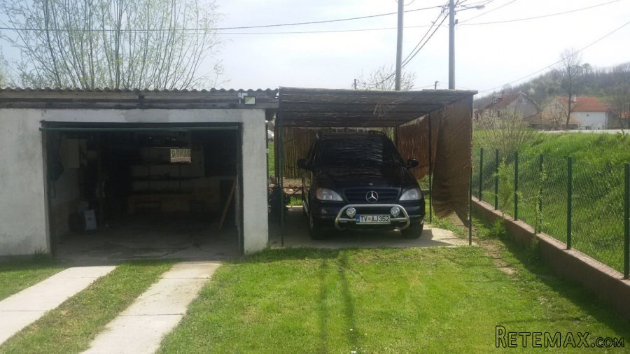 Prodajem opremljenu kucu Obrenovac-Baric - 29