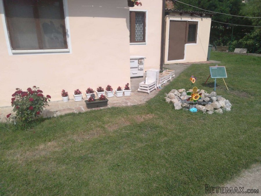 Prodajem opremljenu kucu Obrenovac-Baric - 30