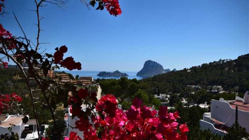 Penthouse Studio flat with fantastic..