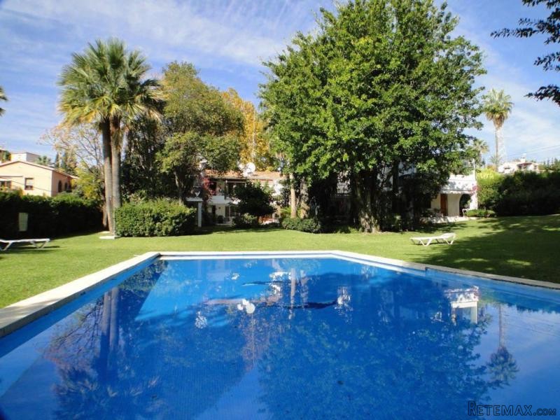 2 bedroom apartment for sale - 2
