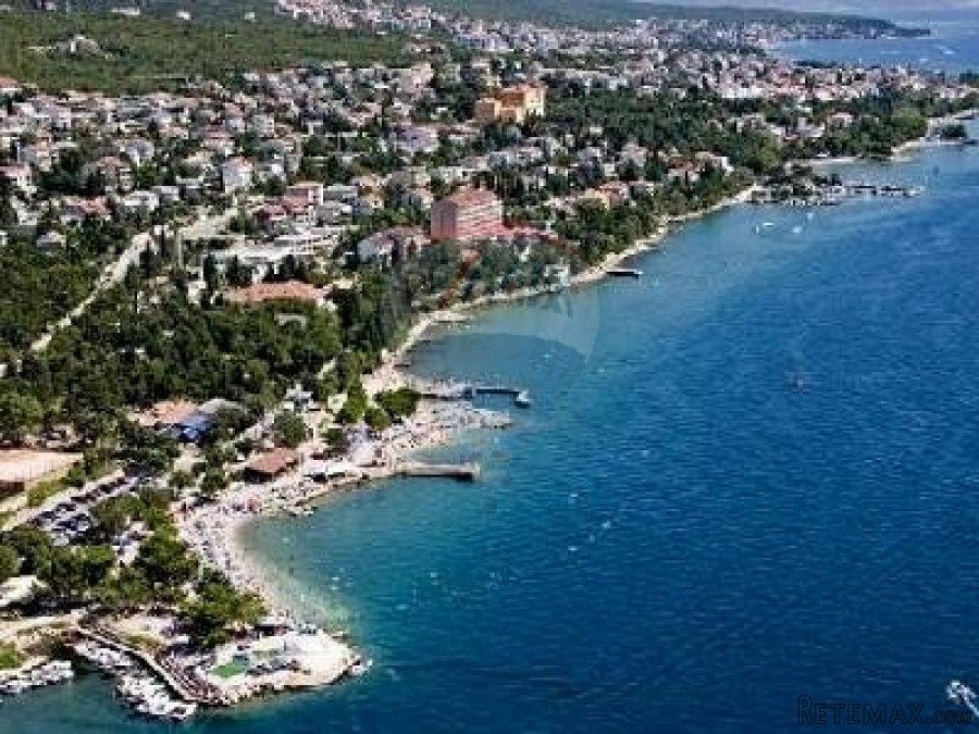 CRIKVENICA - 1.450 m2 gr. zemljište sa lokacijskom za hotel