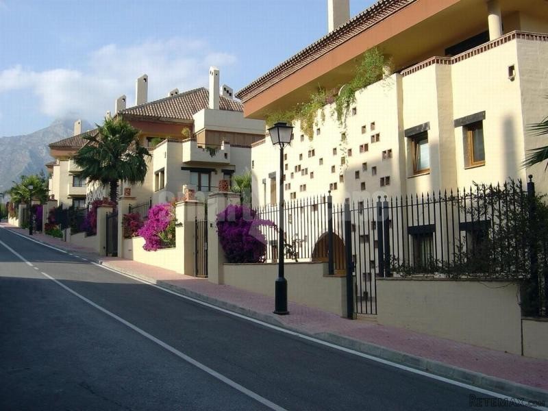 Apartment For Sale In Golden Mile.. - 2