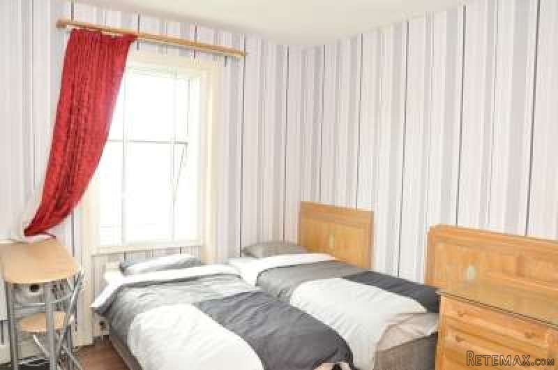 Studio near West Kensington station