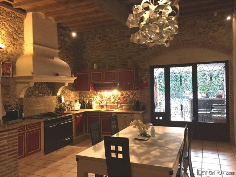 Well Renovate Winehouse - 2