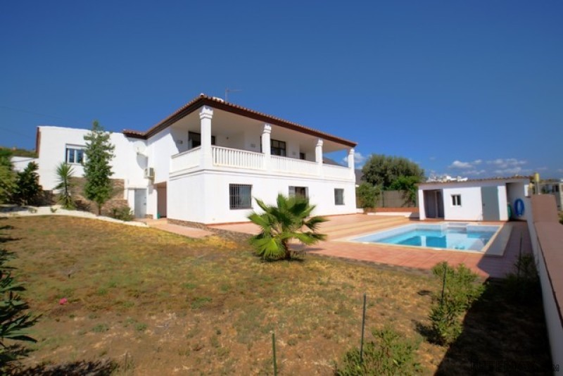 4 Bedrooms - Villa - Malaga - For Sale - 2