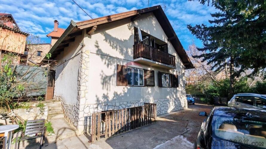 Zagreb, Borčec - obiteljska kuća sa dvorištem i garažom - 2