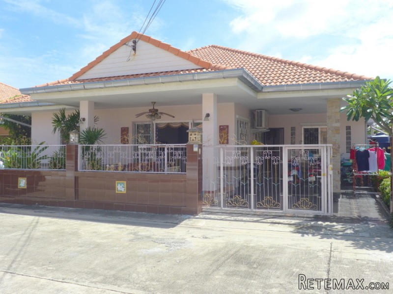 Lovely 3 plus bedroom family home at..