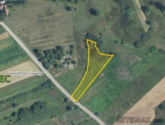 Poljoprivredno zemljište 3014 m²