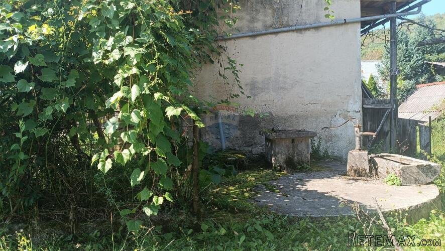 Bosiljevo,kuća za adaptaciju - 2