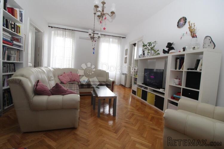 RIJEKA BRAJDA STAN 132.92 m² 4S KL. SA 3 BALKONA! - 2