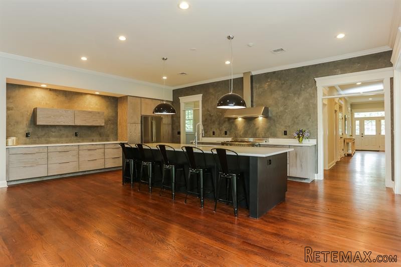 5 bedroom House For Sale: 28 Rockwood.. - 2