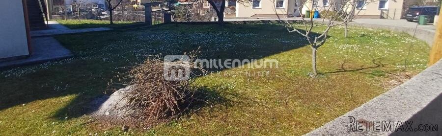 Marinići, 220m2, kuća s 2 stana i poslovnim prostorom - 3