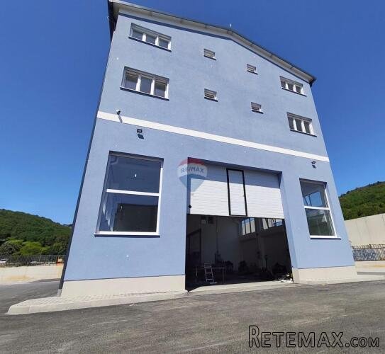 Rijeka, Škurinje, suvremena radiona od 130m2, zakup