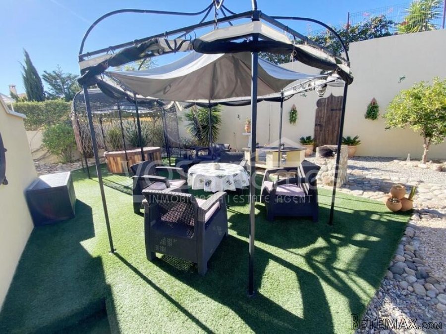 NEW & EXCLUSIVE TO VOSS HOMES - A beautifully presented.. - 4