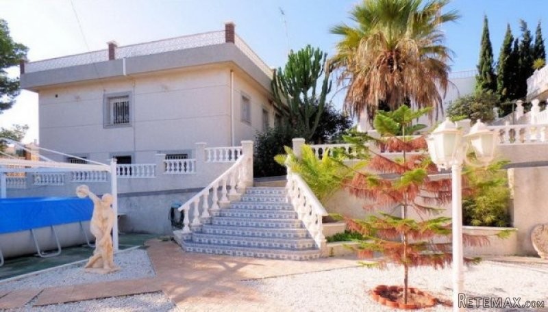 3 Bedrooms - Villa - Alicante - For Sale
