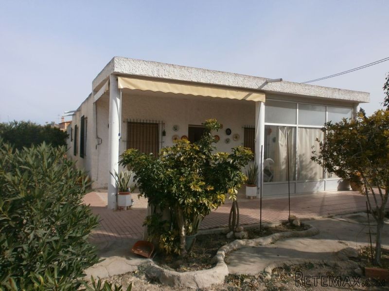 3 Bedrooms - Villa - Alicante - For Sale
