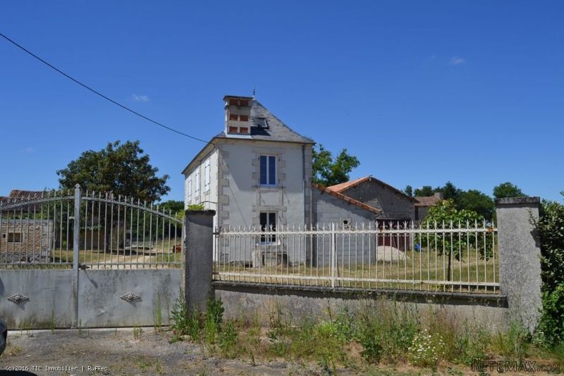 House With Outbuildings On Two Hectares.. - 2