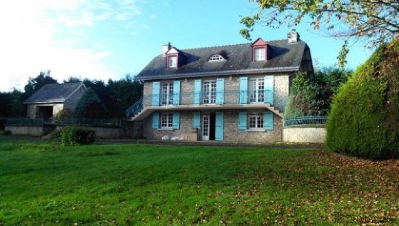 Lovely detached stonebuilt property..
