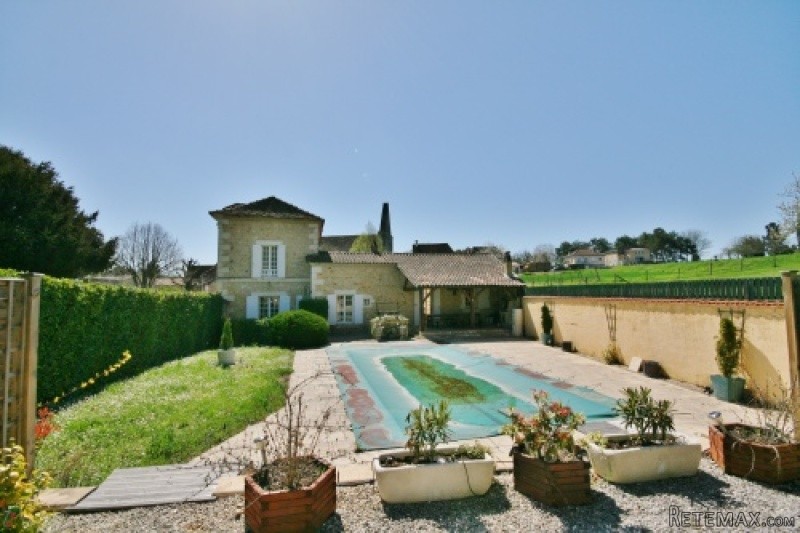 Spacious Maison de Maitre with 4.. - 2