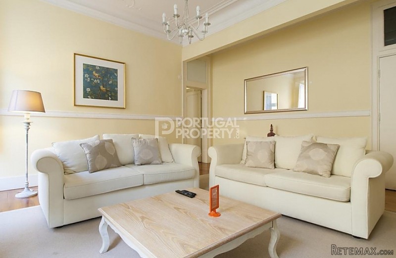 Unique Spacious Apartment in Baixa - 2