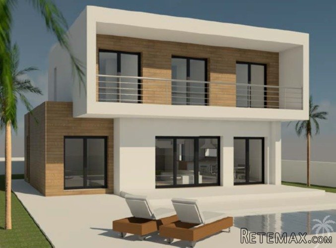 Detached villa in the urbanization La Marina. All amenities..