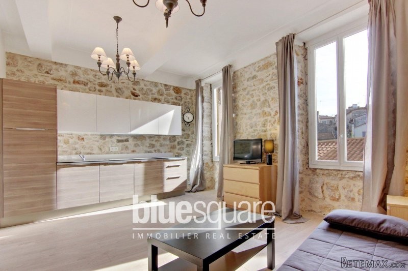 1 bed apartment in Antibes old town.. - 2