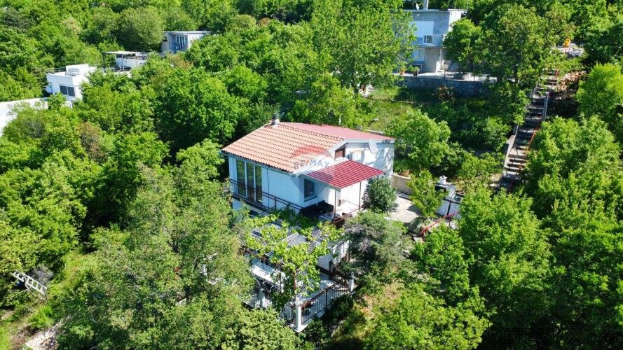 Crikvenica, samostojeća kuća s panoramskim pogledom