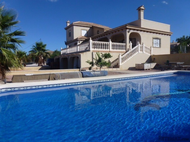 Villa For Sale Hondon De Los Frailes