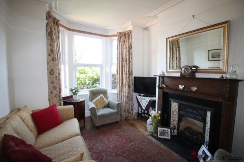 2 bedroom, Terraced House house for sale - 2