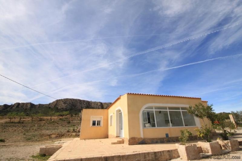 *2 Properties for the price of 1 -..