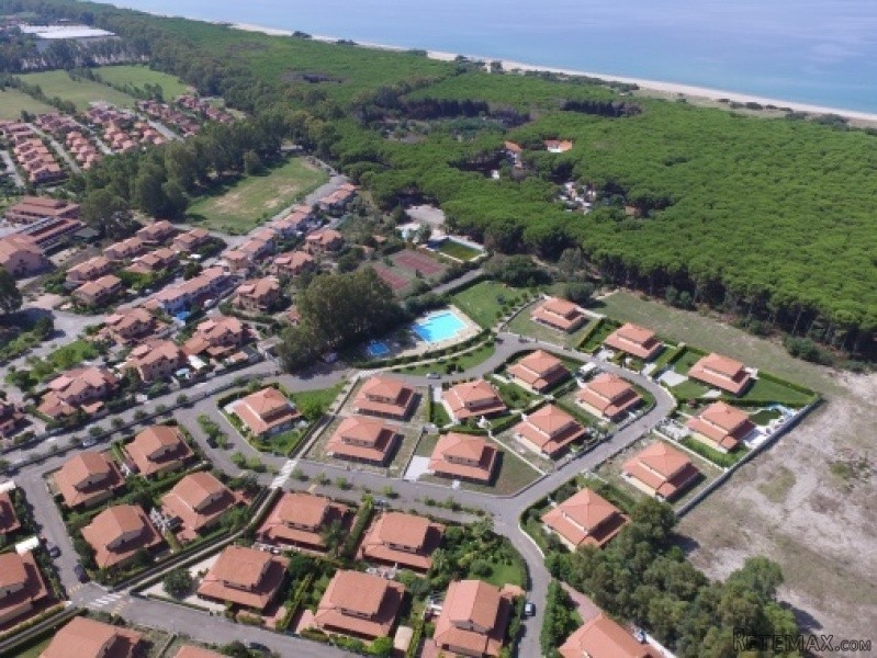 3 Bedrooms - Villa - Italy - For Sale