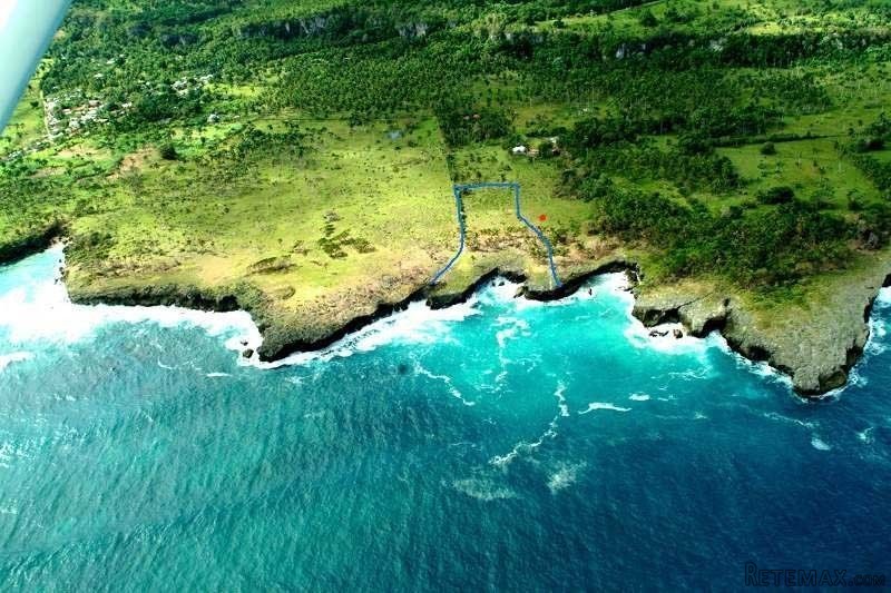 The Most Unusual Oceanfront Estate Site..