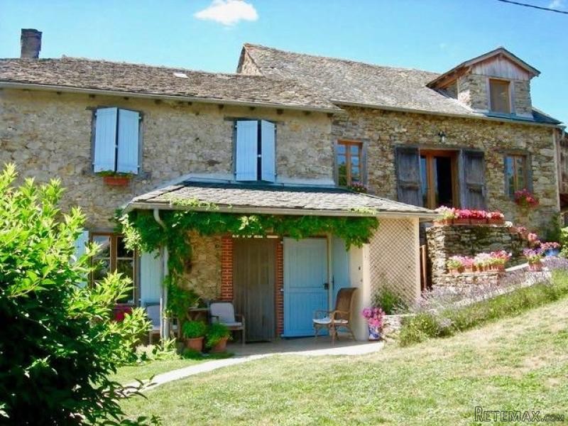 3 Bedroom Farm House For Sale - 2