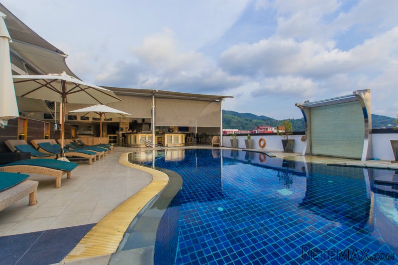 Jacuzzi Studio @ Bangla Suites Patong.. - 2