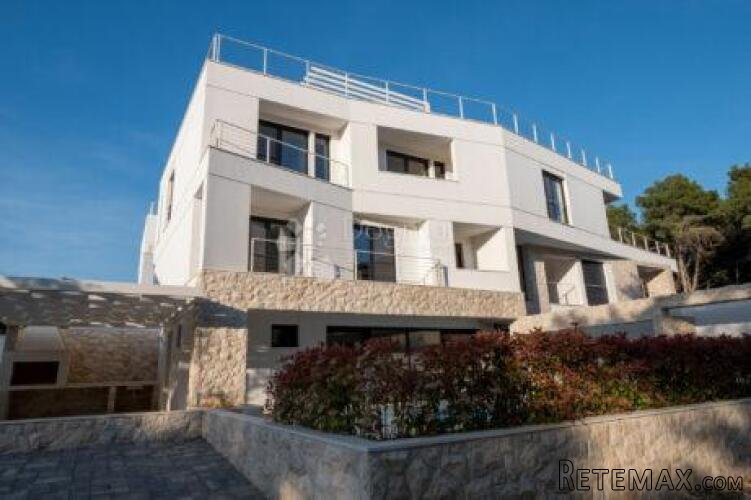 Raskošan penthaus s bazenom, 100 m od mora - 2