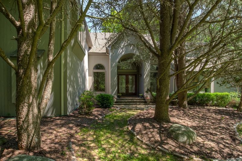 4 bedroom House For Sale: 36 Watergate..