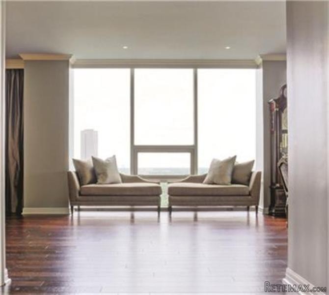 2 bedroom Flat For Sale: 5100 San..