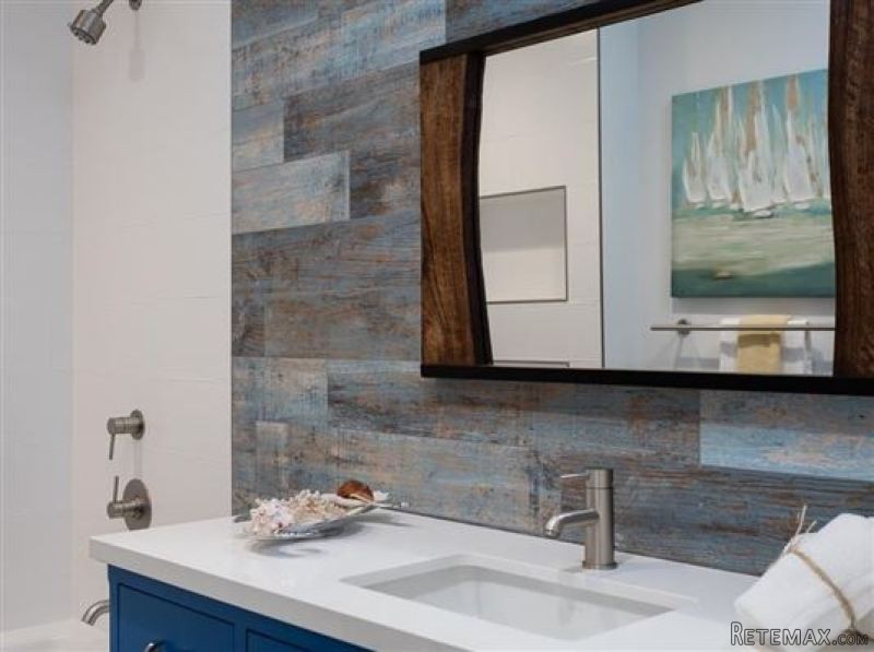 Absolutely stunning new construction - 2
