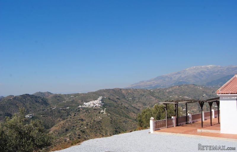 Chalet for Sale in Competa, Competa..